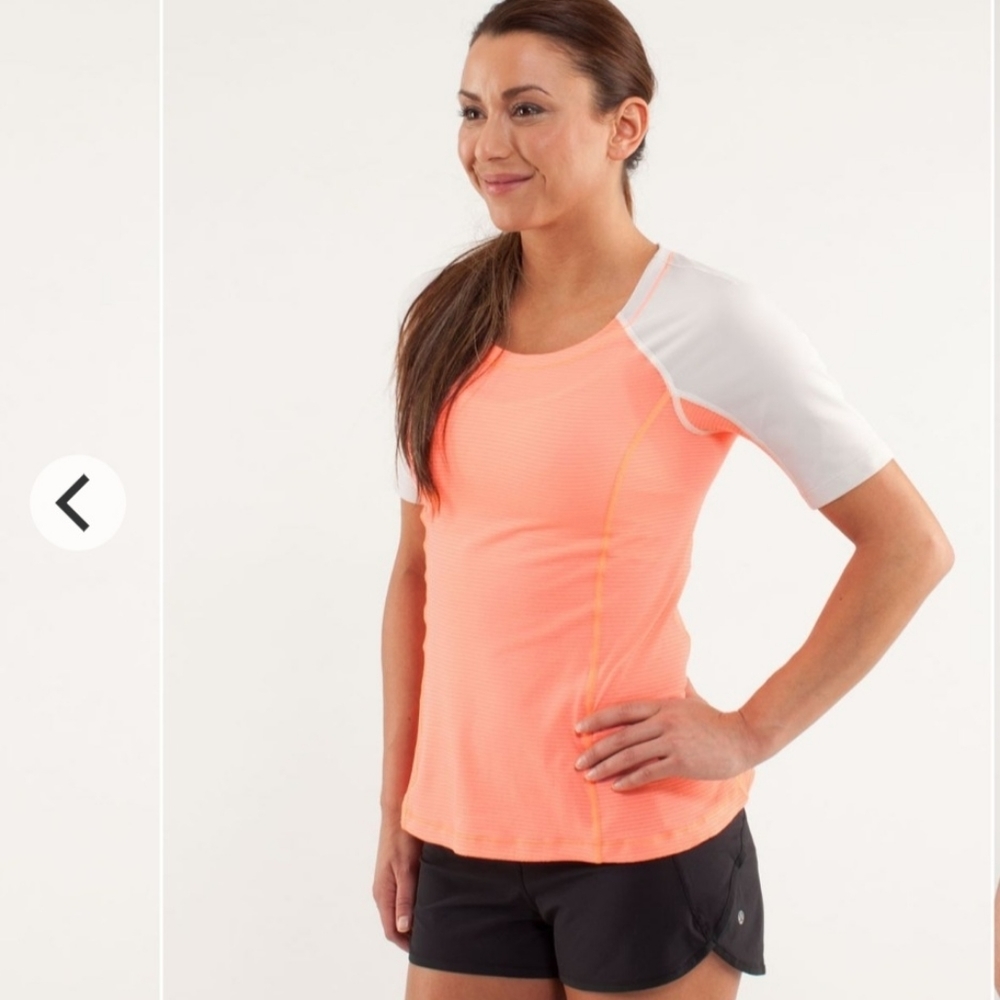 Lululemon Run: Turn It Up Tee